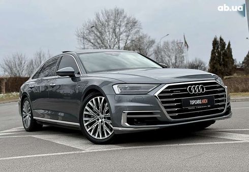 Audi A8 2018 - фото 22