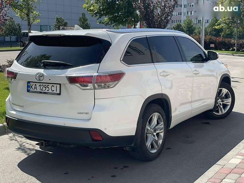 Toyota Highlander 2015 - фото 4