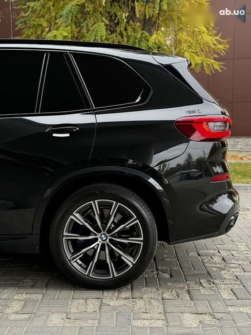 BMW X5 2019 - фото 23