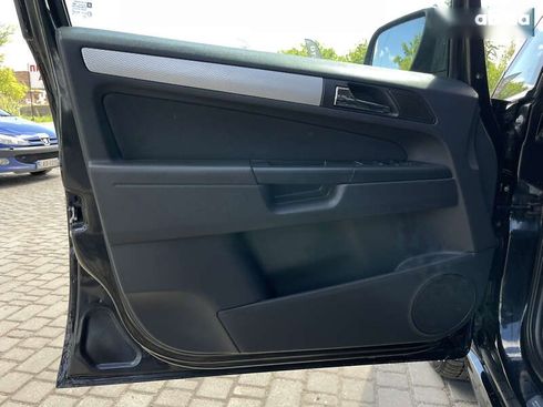 Opel Zafira 2009 - фото 23
