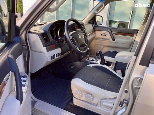 Mitsubishi Pajero Wagon 2007 - фото 9