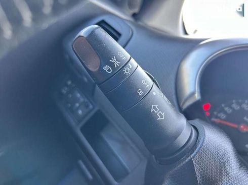 Nissan Micra 2003 - фото 20