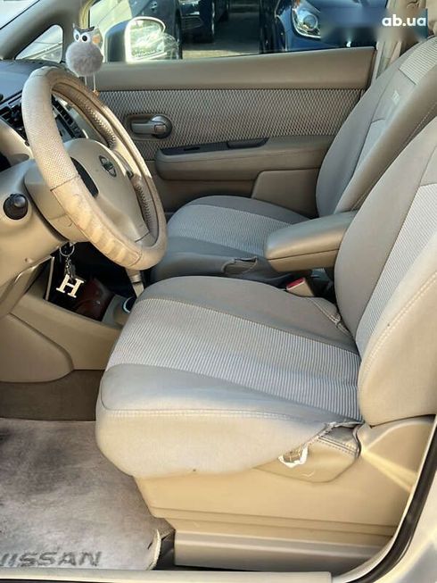 Nissan Tiida 2008 - фото 13