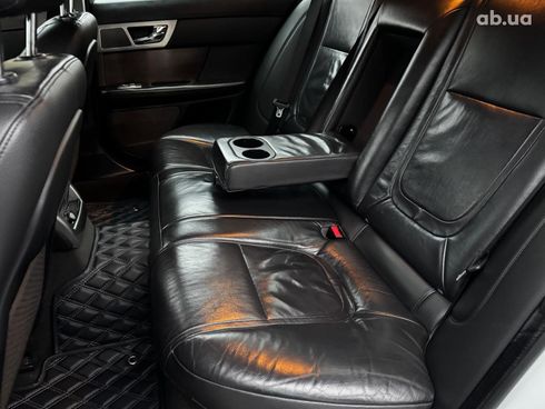 Jaguar XF 2013 белый - фото 23