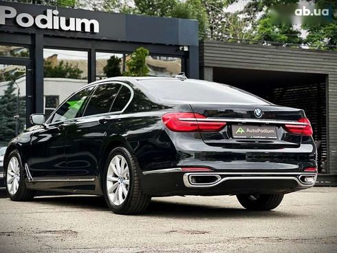 BMW 7 серия 2018 - фото 15