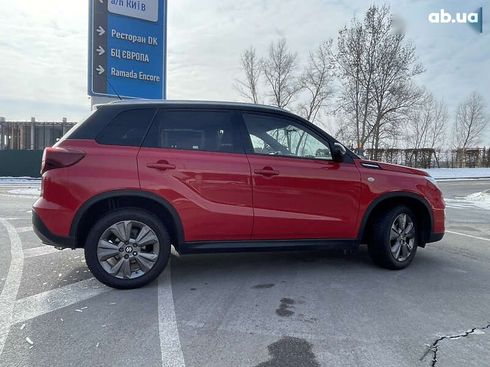 Suzuki Vitara 2019 - фото 6