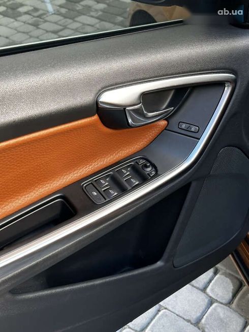 Volvo S60 2013 - фото 7
