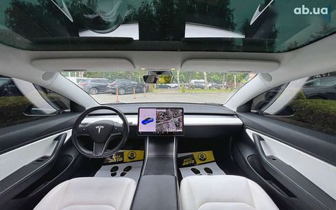 Tesla Model 3 2019 - фото 13