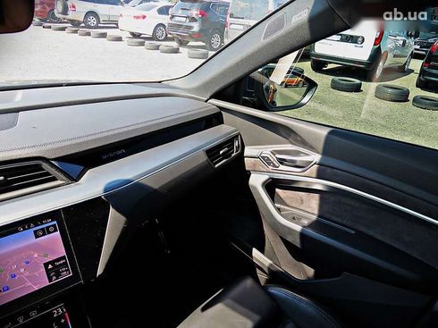 Audi E-Tron 2018 - фото 12