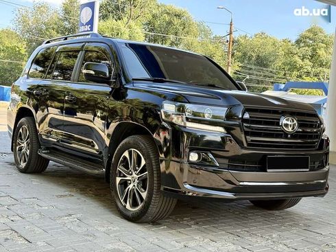 Toyota Land Cruiser 2020 - фото 11