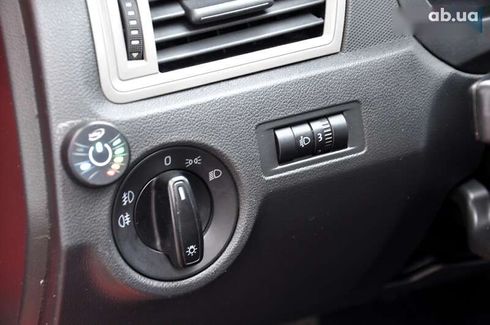 Skoda Rapid 2014 - фото 28