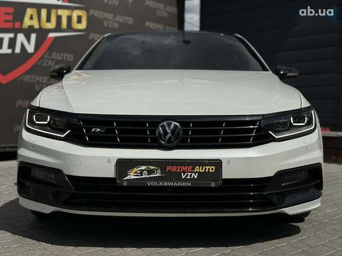Volkswagen Passat 2018 - фото 3