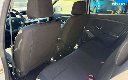 Renault Megane 2014 - фото 18