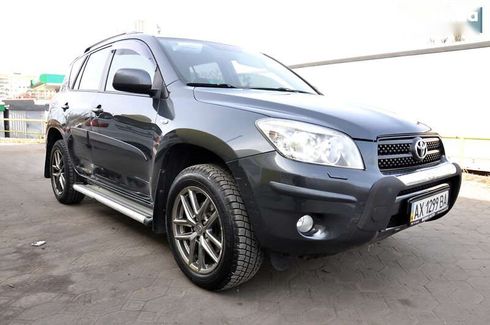 Toyota RAV4 2006 - фото 4