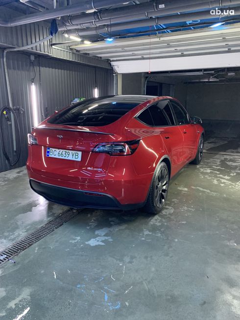 Tesla Model Y 2021 красный - фото 4