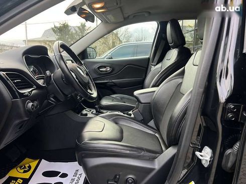 Jeep Cherokee 2019 - фото 7