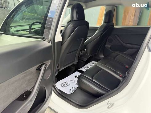 Tesla Model Y 2021 - фото 13