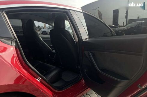 Tesla Model 3 2019 - фото 12