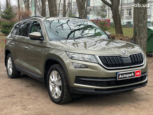 Skoda Kodiaq 2017 зеленый - фото 3