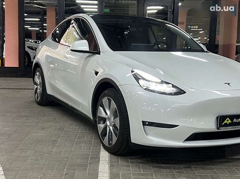Tesla Model Y 2023 - фото 2