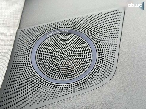 Audi Q5 2017 - фото 18