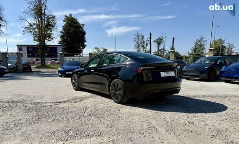 Tesla Model 3 2024 - фото 20