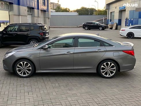 Hyundai Sonata 2014 серый - фото 8