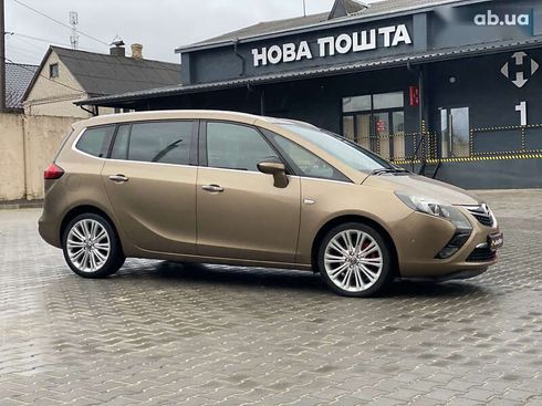 Opel Zafira 2013 - фото 26