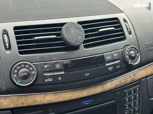 Mercedes-Benz E-Класс 2008 - фото 24