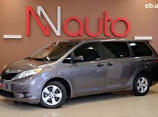 Продаж вживаних Toyota Sienna в Одеській області - купити на Автобазарі