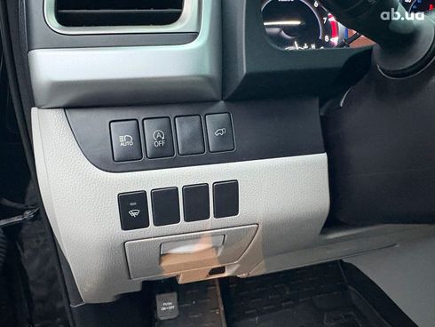 Toyota Highlander 2016 черный - фото 12