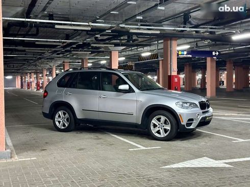 BMW X5 2011 - фото 9