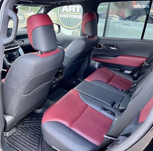 Toyota Land Cruiser 2023 - фото 30