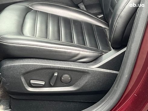 Ford Edge 2020 красный - фото 18