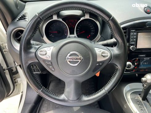 Nissan Juke 2014 белый - фото 15