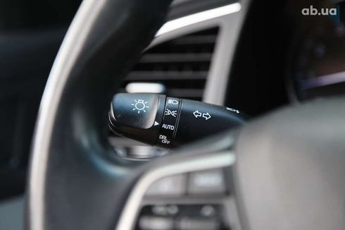Hyundai Elantra 2018 - фото 23