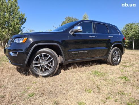 Jeep Grand Cherokee 2017 черный - фото 11