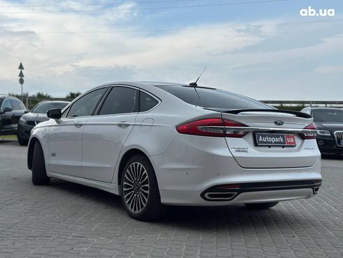 Ford Fusion 2017 белый - фото 7