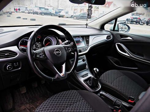 Opel Astra 2018 - фото 5