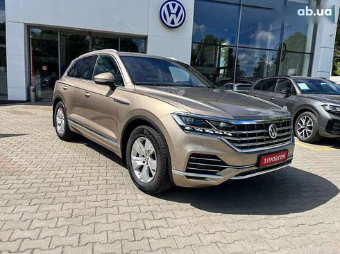 Volkswagen Touareg 2019 - фото 2
