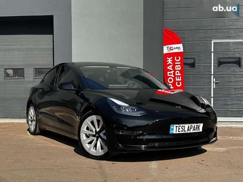 Tesla Model 3 2022 - фото 28