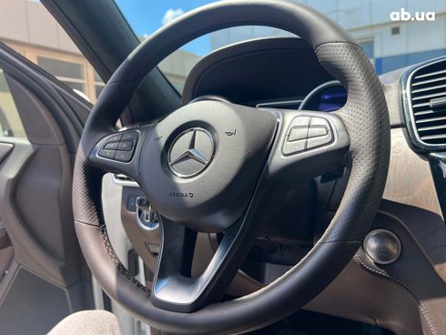 Mercedes-Benz GLE-Class 2017 белый - фото 32