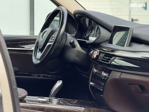 BMW X5 2016 - фото 29