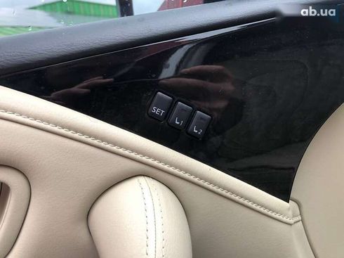 Infiniti QX80 2019 - фото 19