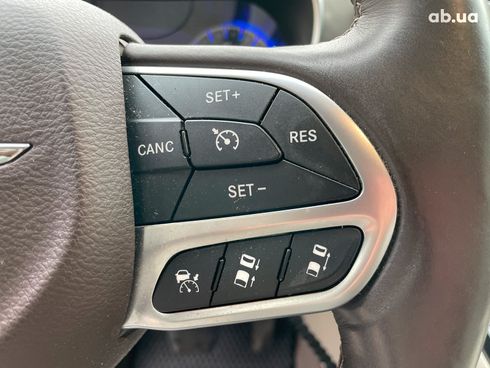Chrysler Pacifica 2017 серый - фото 28