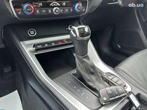 Audi Q3 2022 - фото 30