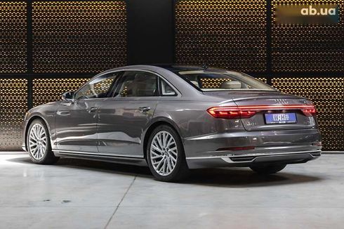 Audi A8 2018 - фото 12