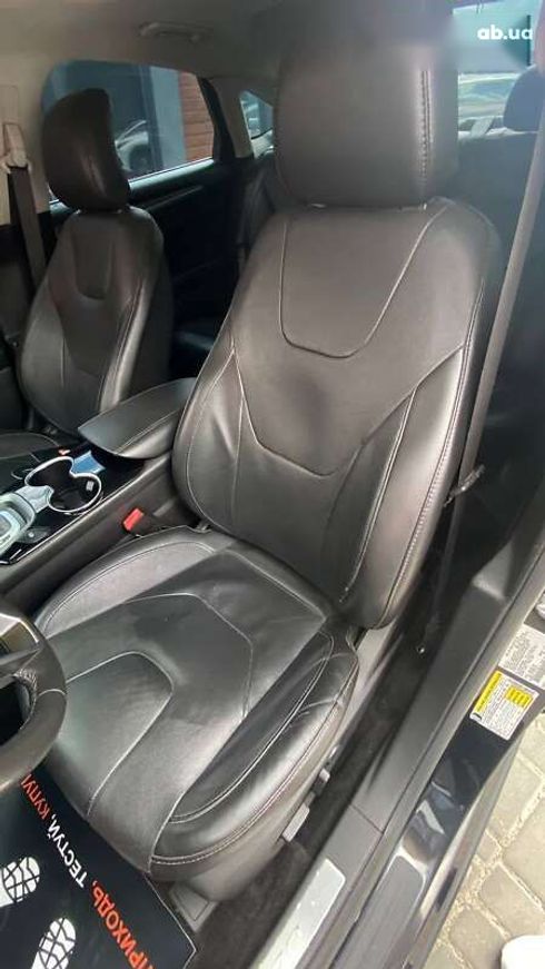 Ford Fusion 2015 - фото 17