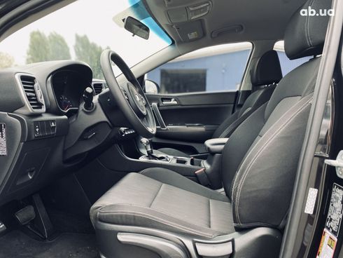 Kia Sportage 2018 черный - фото 12