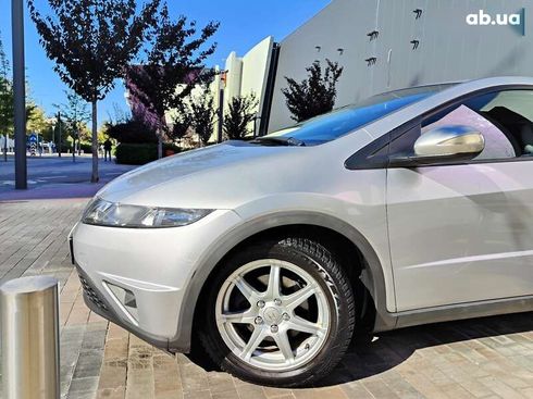 Honda Civic 2006 - фото 6